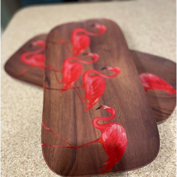 Flamingos tray(s). Summertime fun, sturdy, hand wash, serve appetizers on them. - Picture 2 of 9